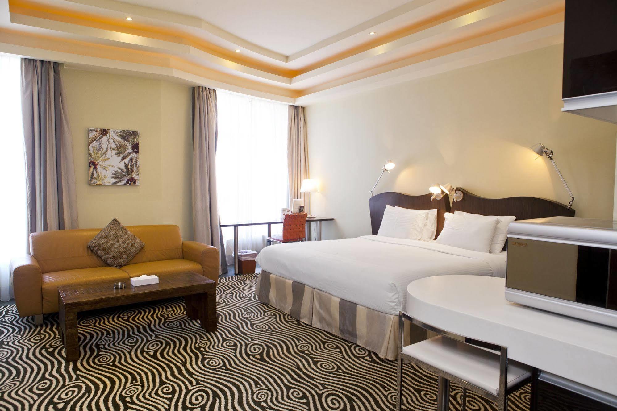 Al Raya Suites Hotel Manama Exterior foto
